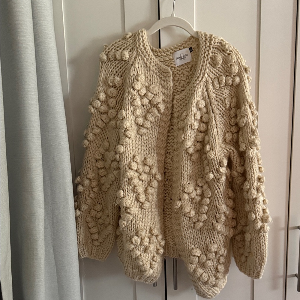 Carly Jean Los Angeles Chunky Knit Cream Sweater